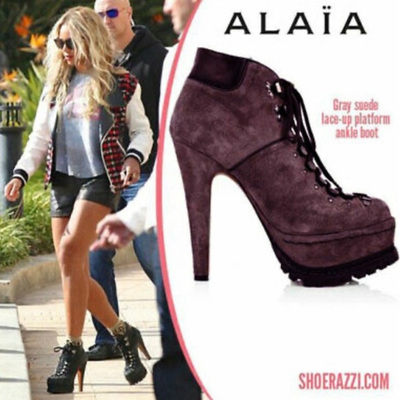 Alaia Stiletto Hiking Boots 
Olive - Picture 2 of 3